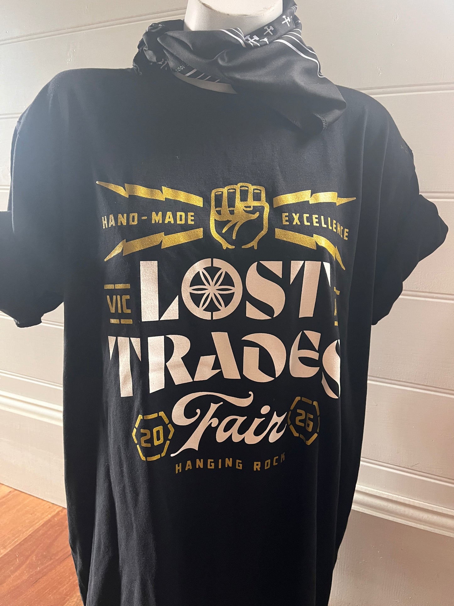 Lost Trades "Hanging Rock" Artisan T-Shirt (Black)